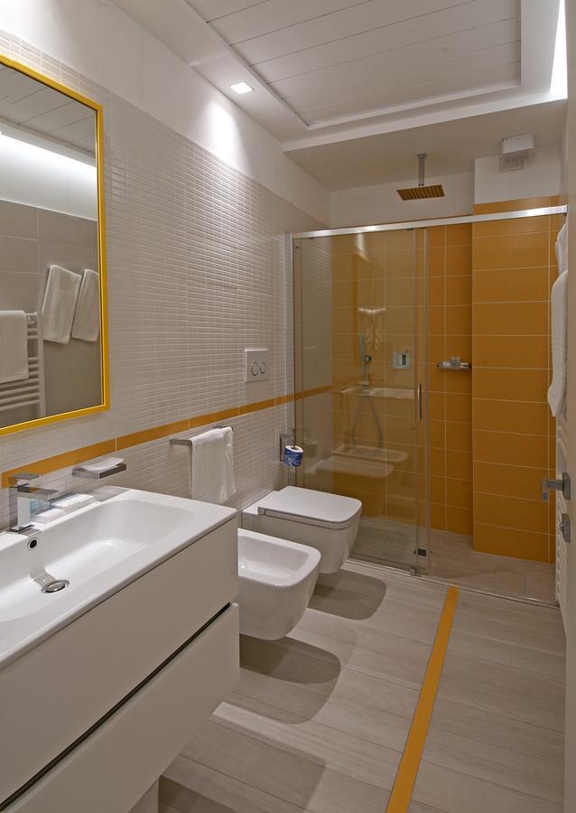 Lungomare Relax Residence Misano Adriatico Exterior foto