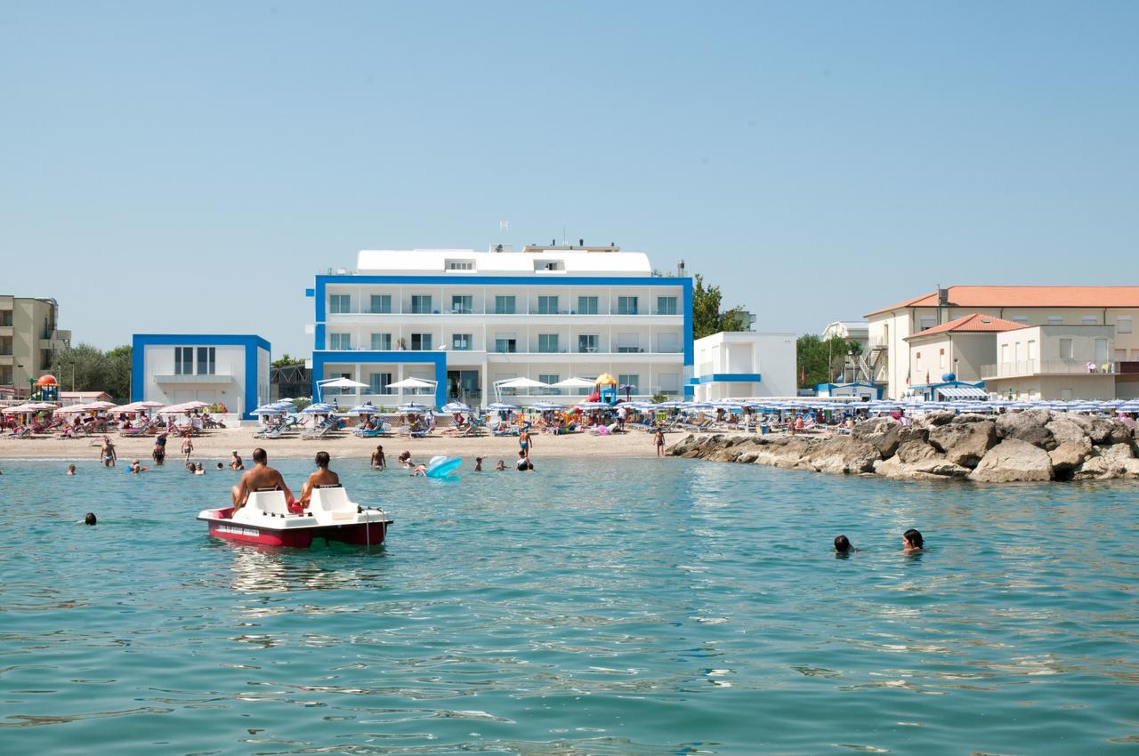 Lungomare Relax Residence Misano Adriatico Exterior foto